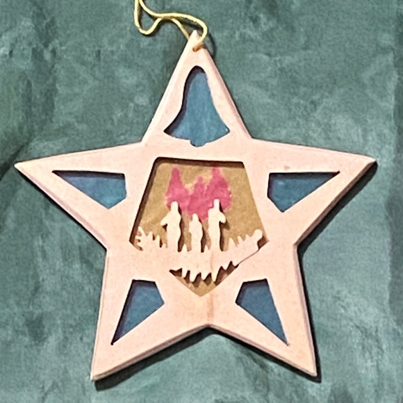 Vintage Waldorf Ornaments ~ Window Stars - Picture 2 of 8